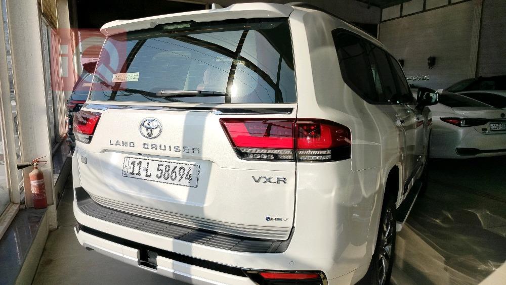 تويوتا لاندكروزر